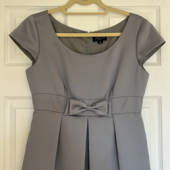 Grey Tahari Dress - Picture 2 of 6